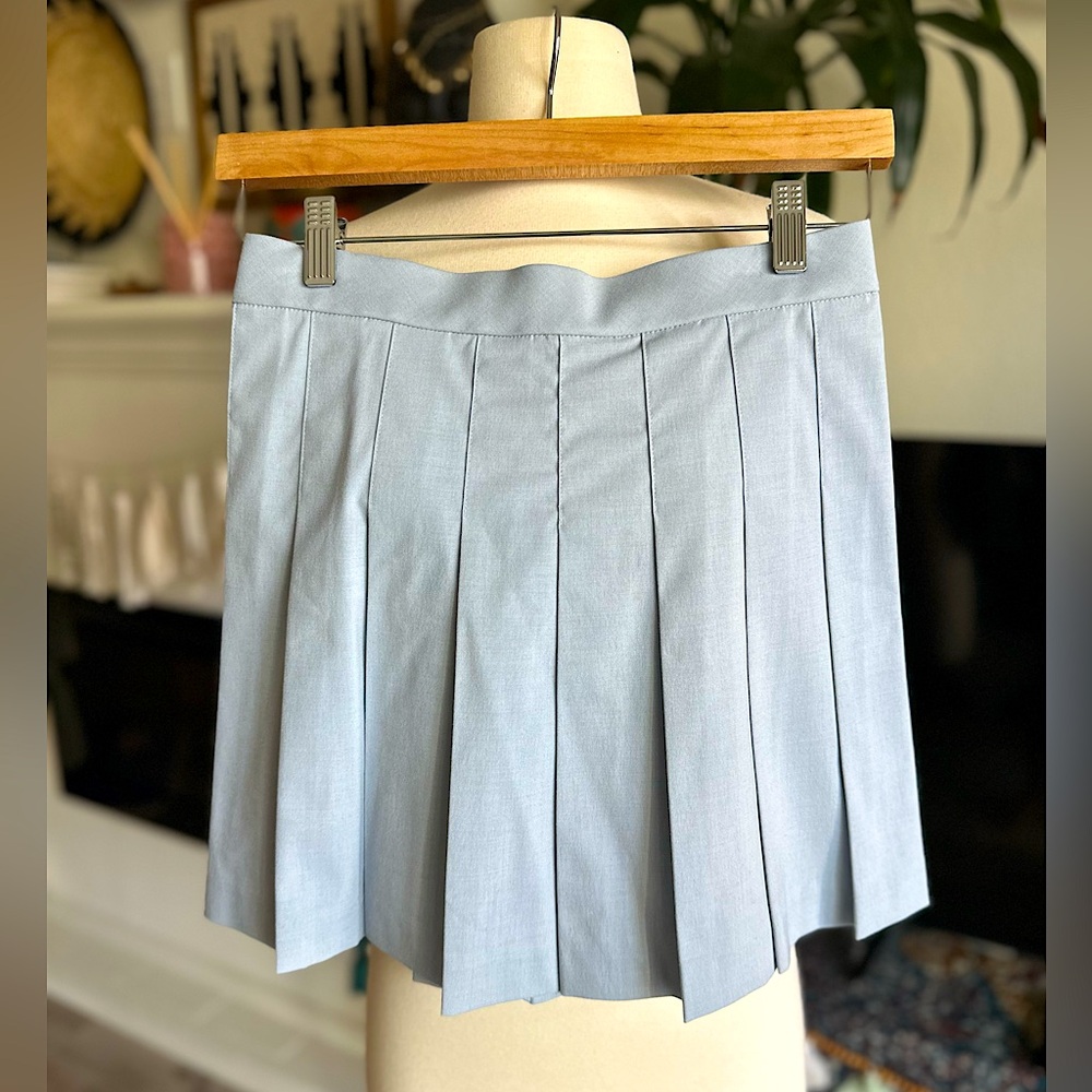 Uniqlo Pleated Mini Skirt light Blue NWT SZ XS